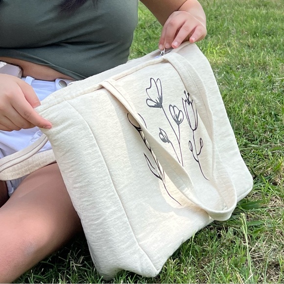 Large Cotton Canvas Tote - Picture 3 of 13